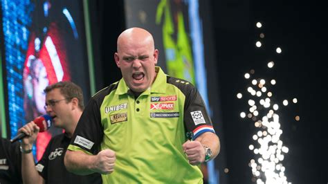 darts scores last night|Premier League Darts: Michael van Gerwen's win in Berlin as it.